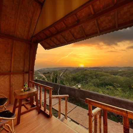 D Sebuluh Bungalow Batumadeg ภายนอก รูปภาพ