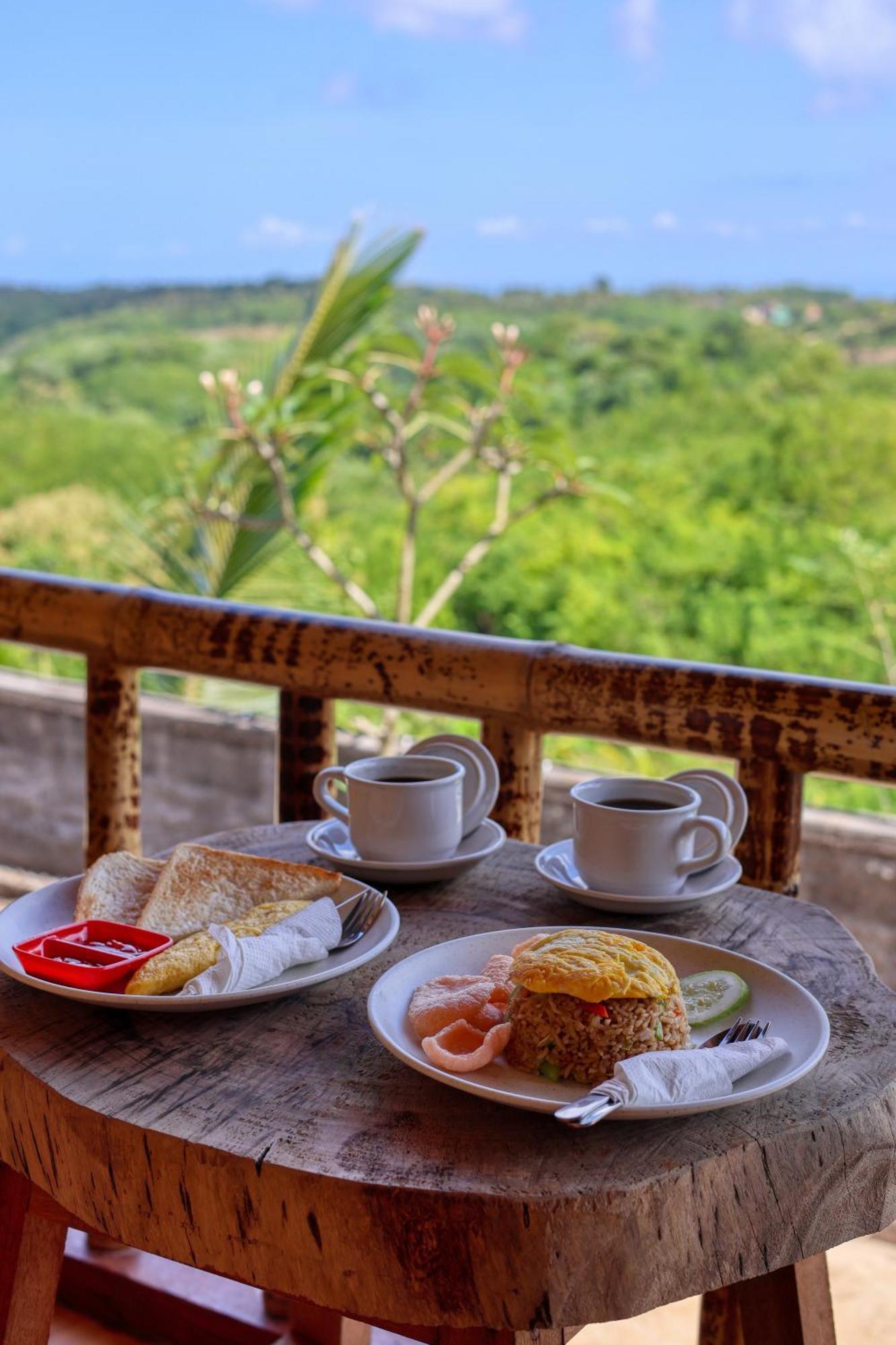 D Sebuluh Bungalow Hotel Batumadeg ภายนอก รูปภาพ